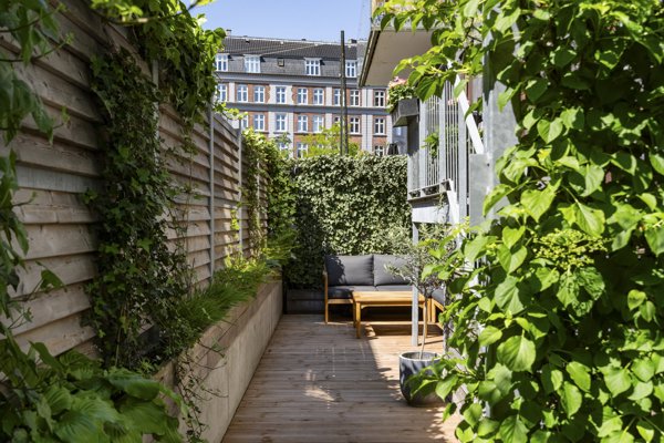 1700 halmtorvet 29c st tv 1