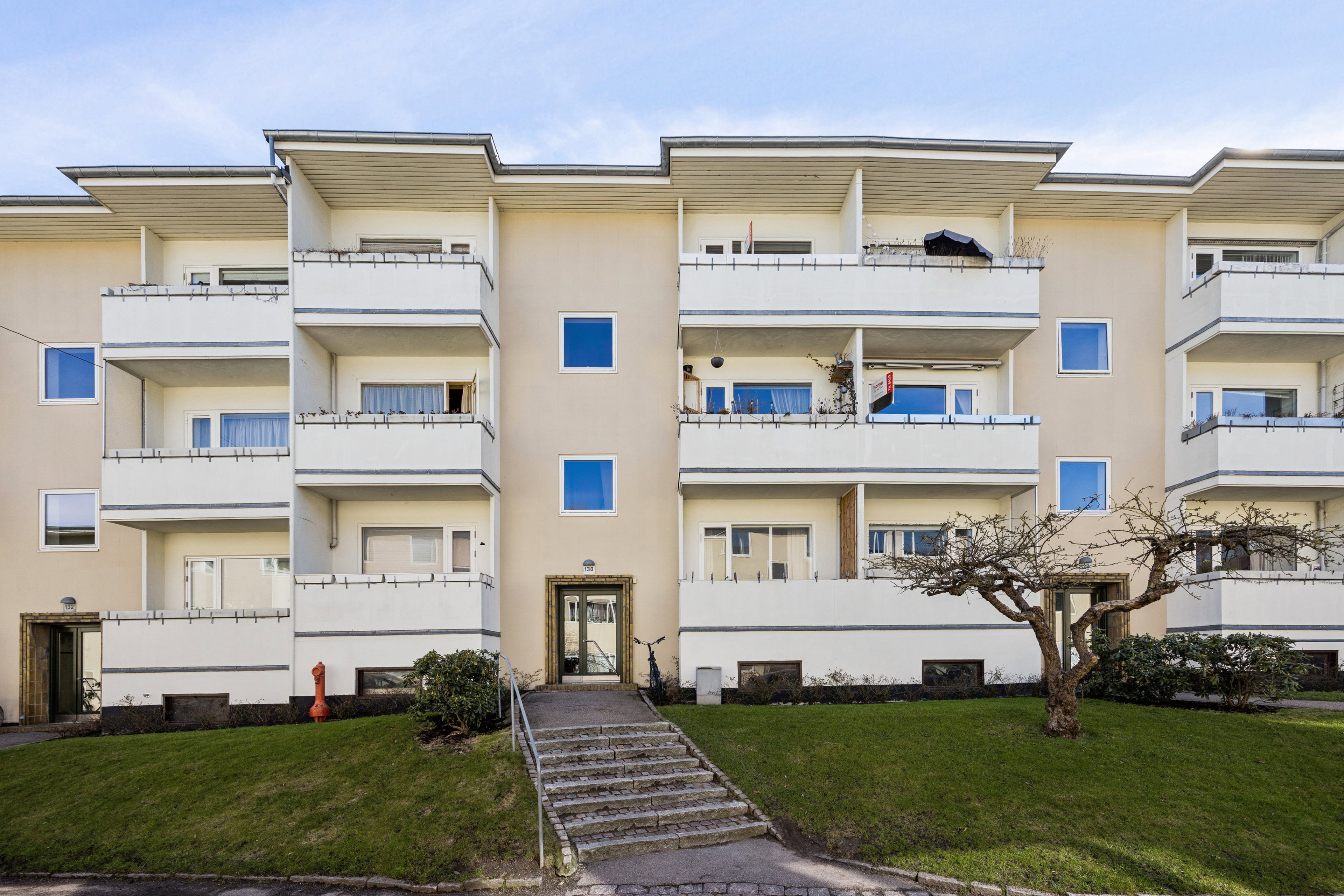 C.F. Richs Vej 130, 2. th.