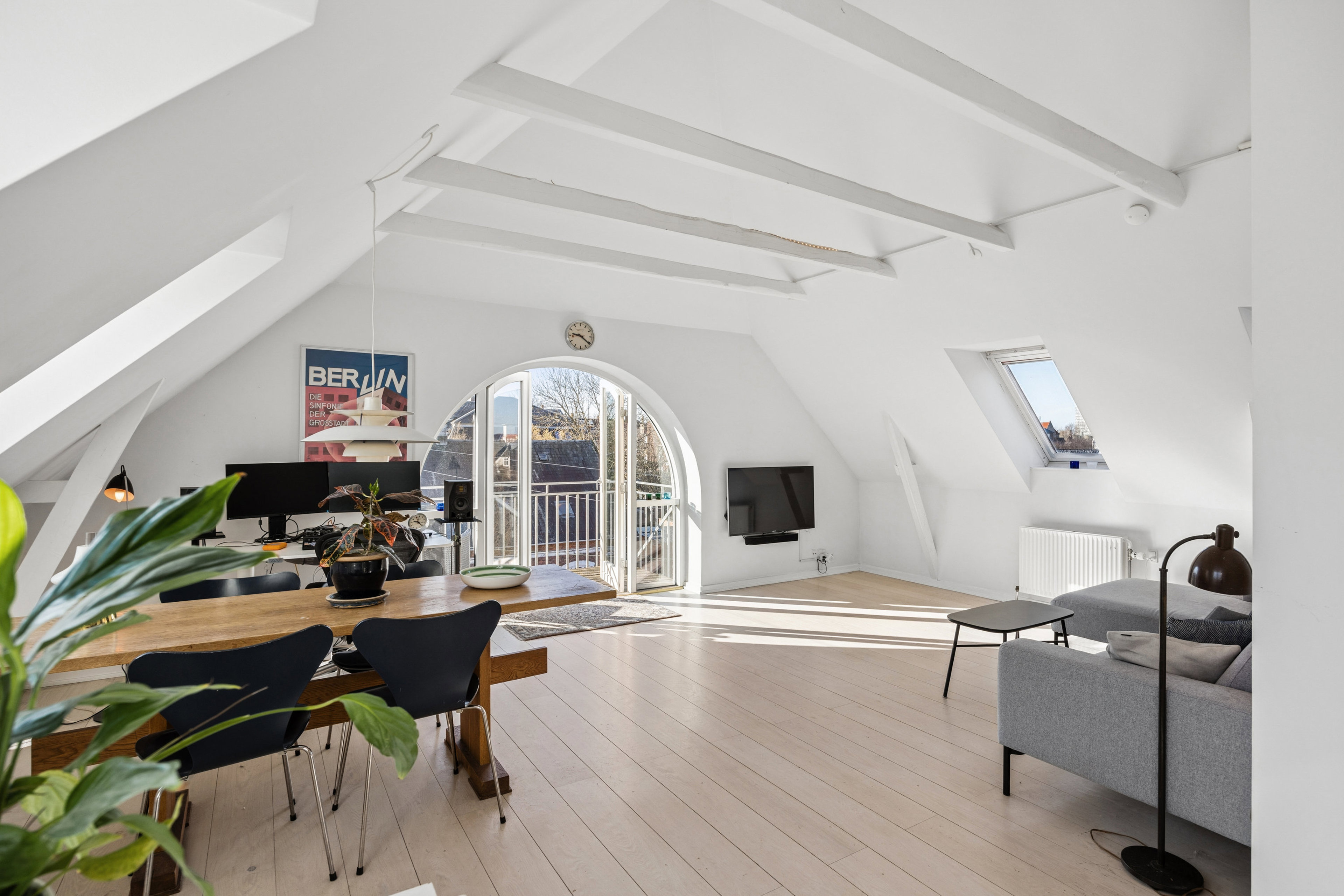 Kongensvej 2, 2. th.