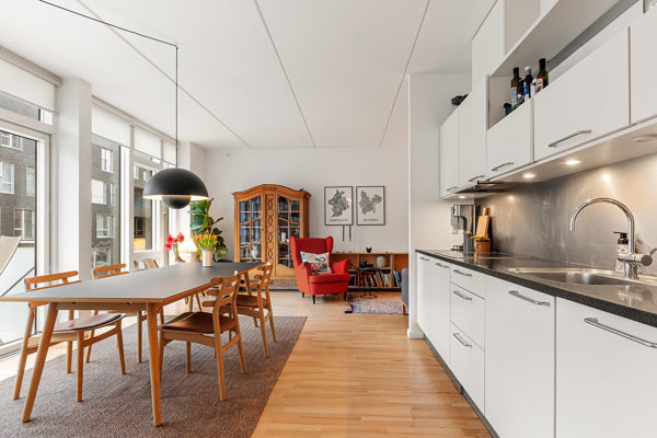 Amerika Plads 3D, 1. mf.