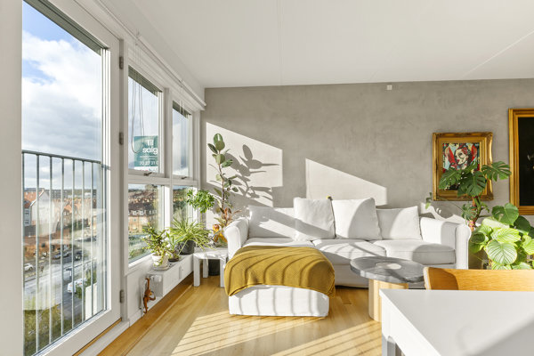 Lyngbyvej 32A, 6. mf. 8 Lyngbyvej 32A, 6. mf.