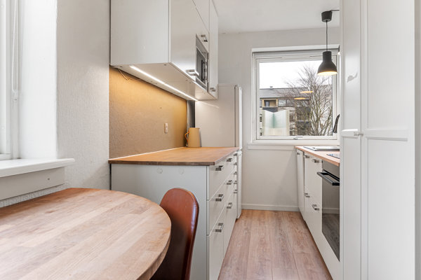 2300 hedegaardsvej 41 st th 1