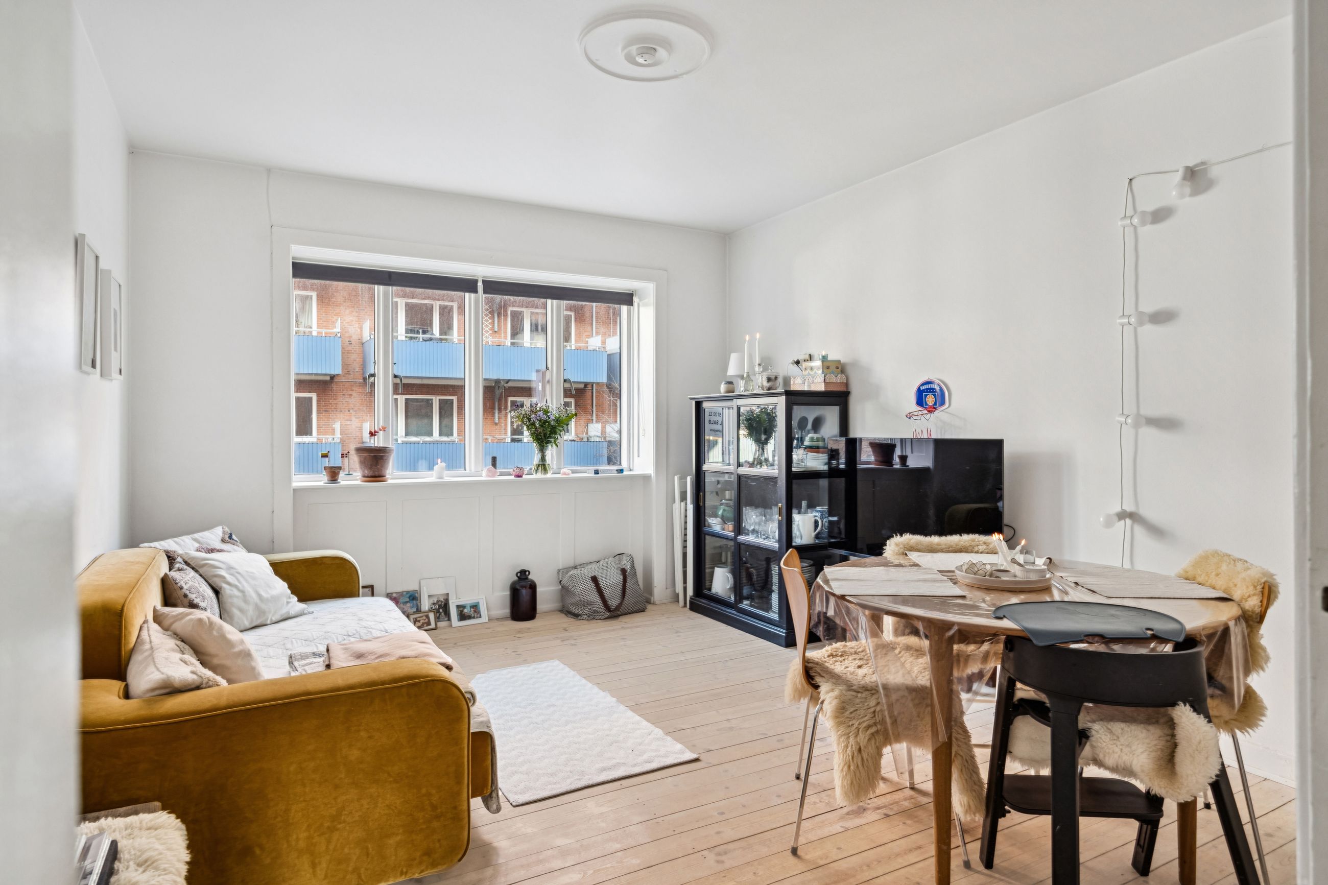 2300 parmagade 36 1 th 1