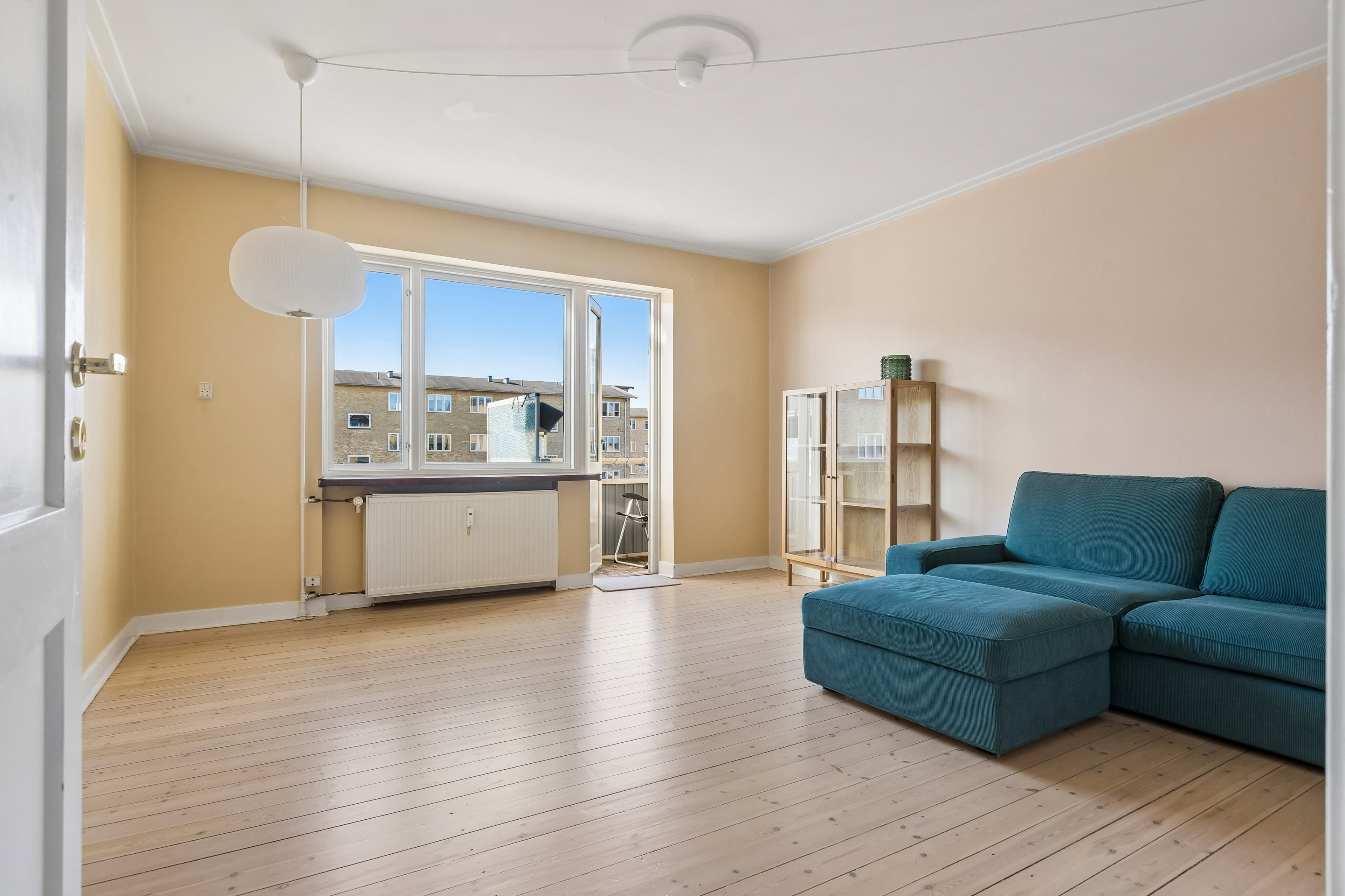 2300 sorrentovej 15 1 th 1