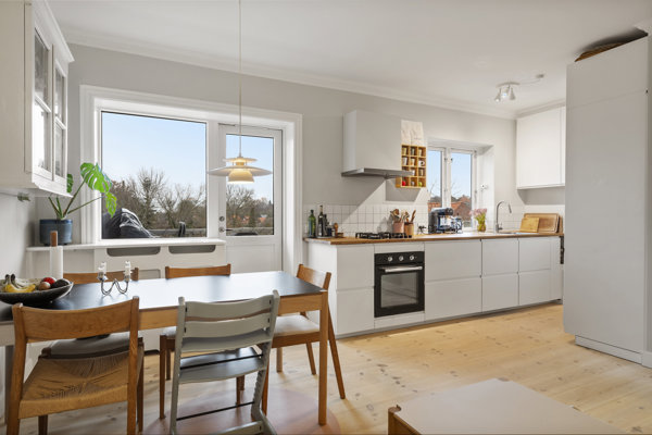 2400 radvadsvej 20a 1 tv 1