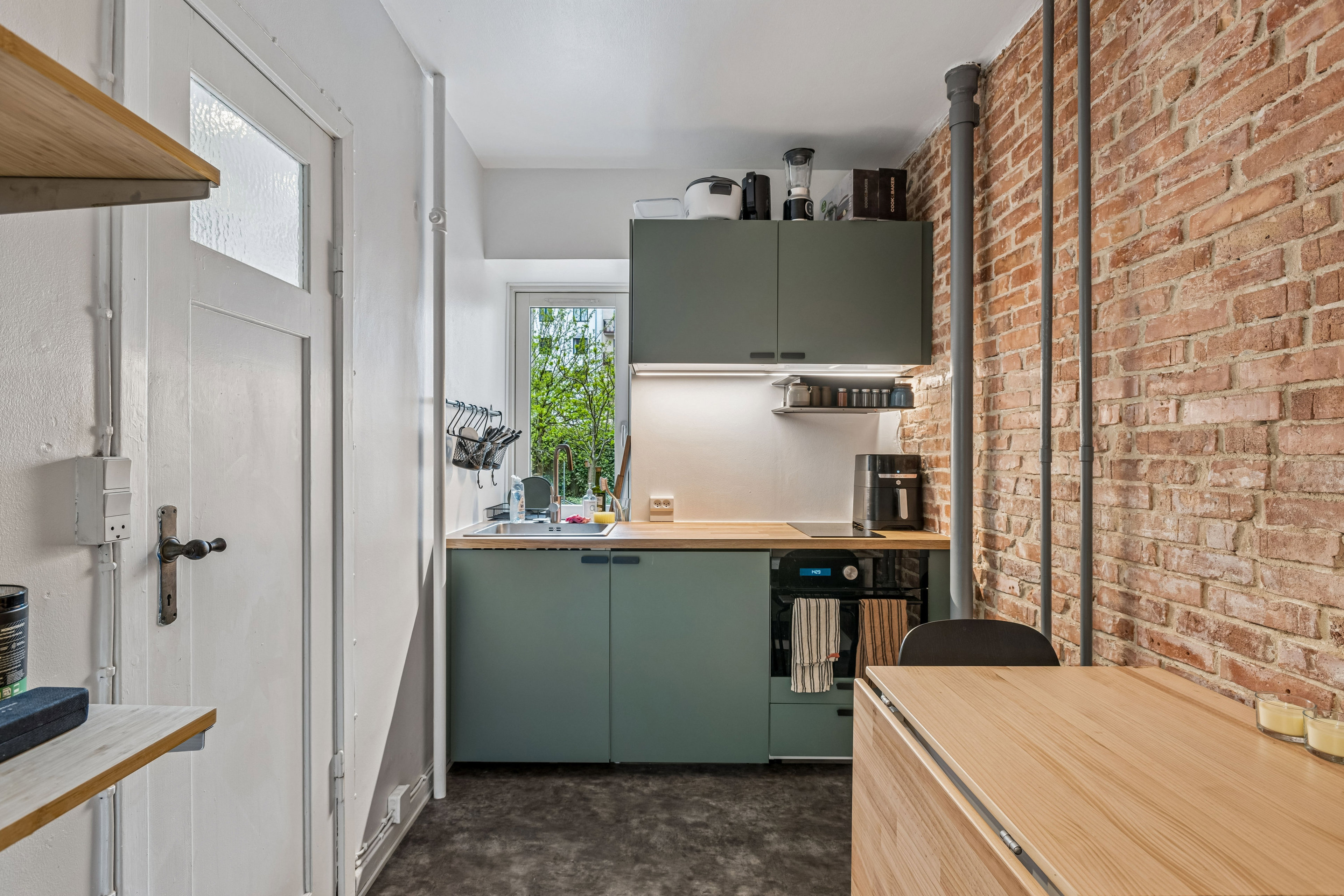 2400 theklavej 11 st tv 1