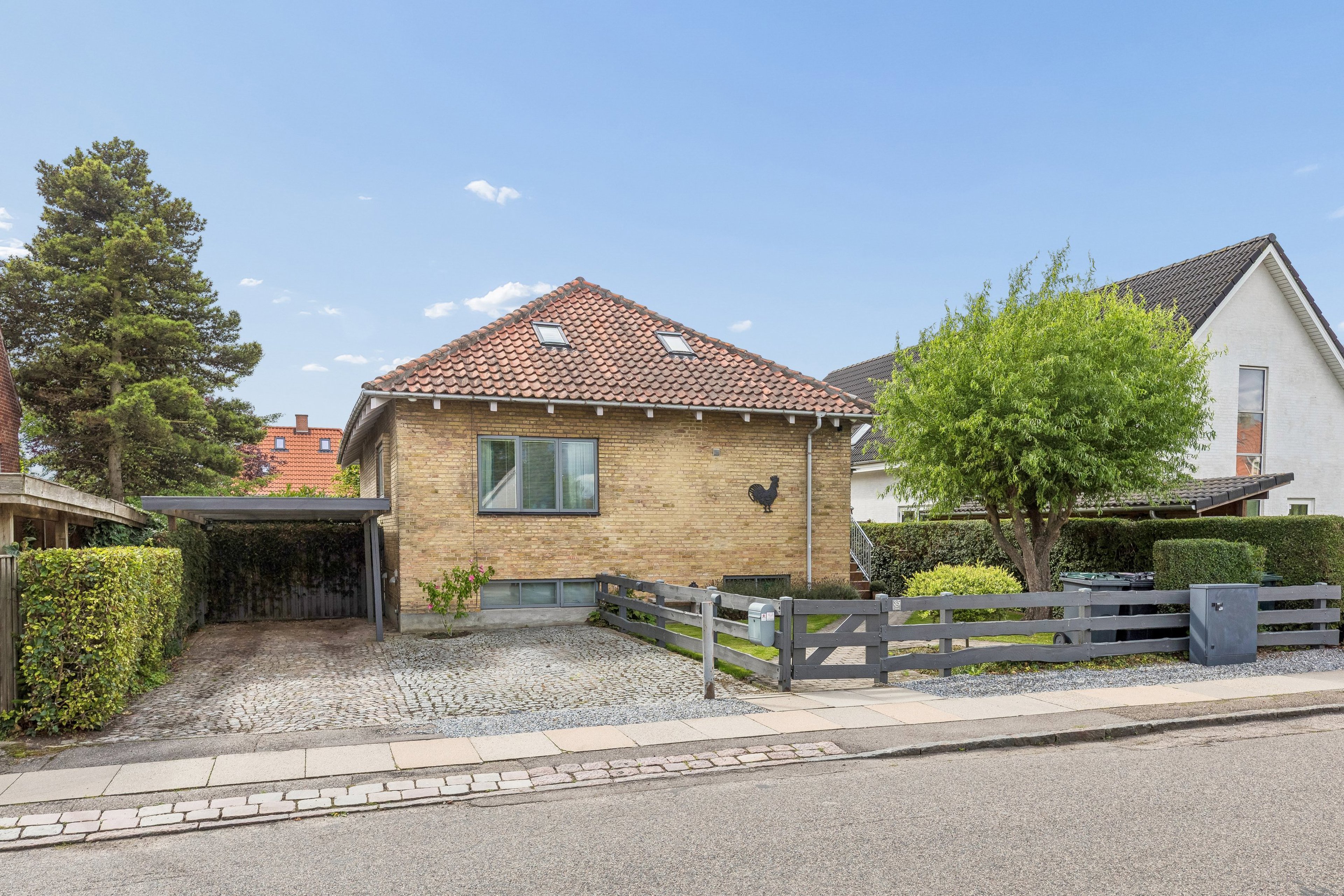 Danshøjvej 35