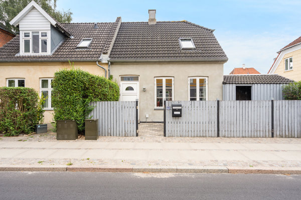 Trekronergade 43