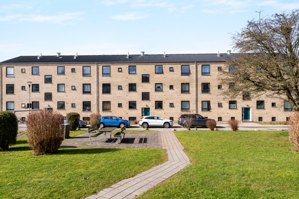 Åfløjen 16, 1. tv. 1 2700 aflojen 16 1 tv 1