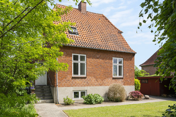Husumvej 80 1 2700 husumvej 80 1