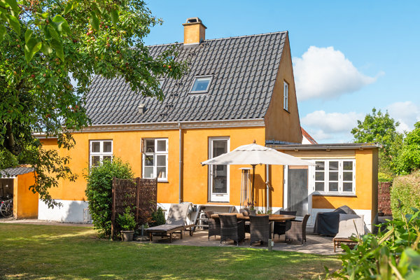 Lystrupvej 8