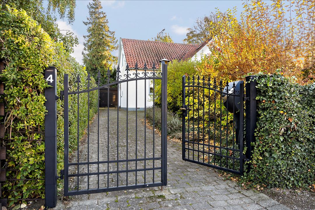 2700 stenlosevej 4 1