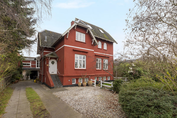 Bernstorffsvej 102, 1.