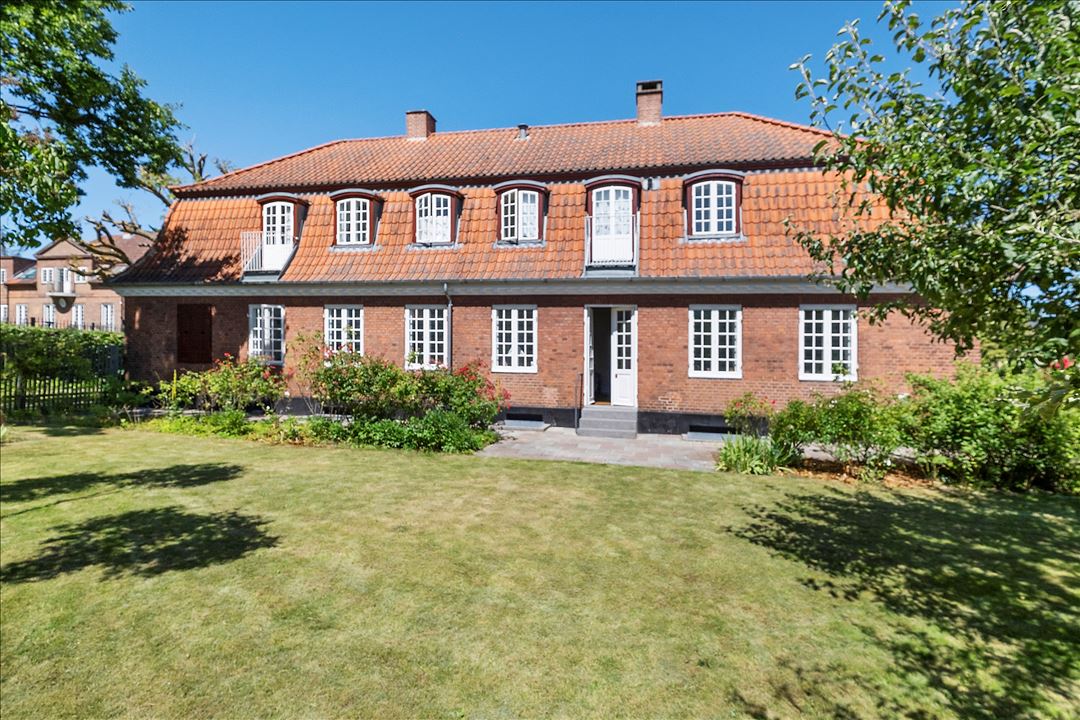 2900 vestagervej 27 1