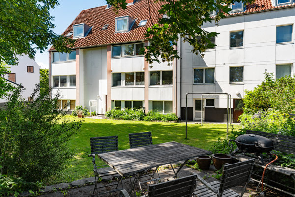 Ægirsvej 2, st. th.