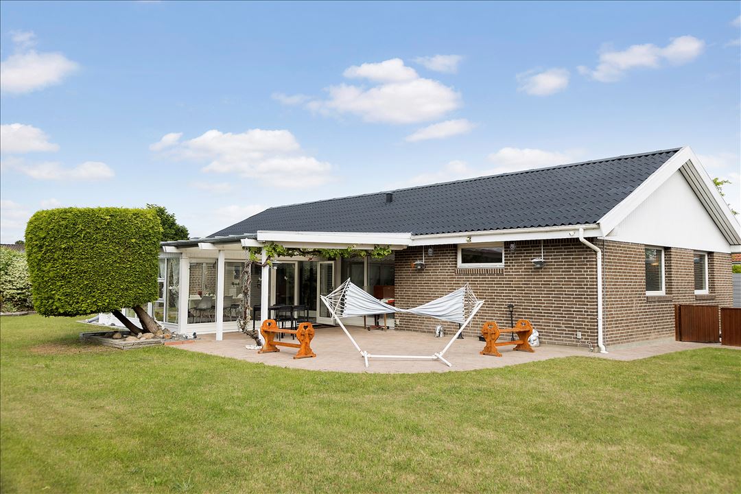 Aavej 49 1 3300 aavej 49 1