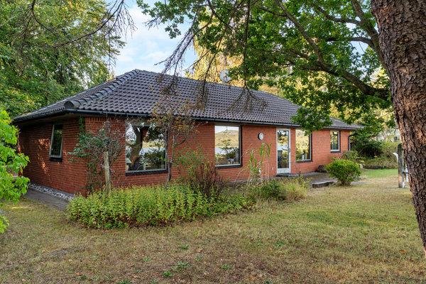 3300 auderodvej 64 1