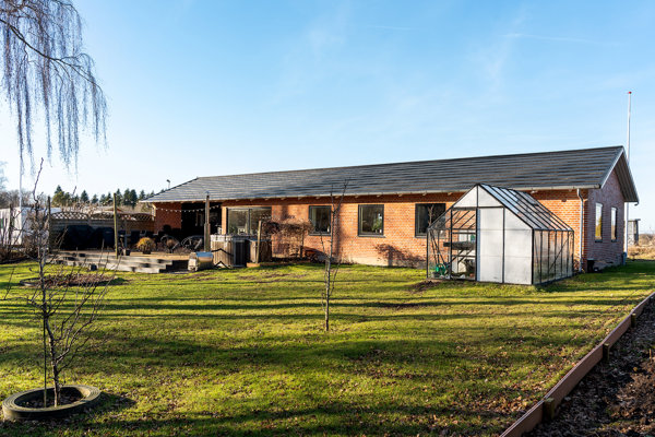 Brødeskovvej 15, Hammersholt