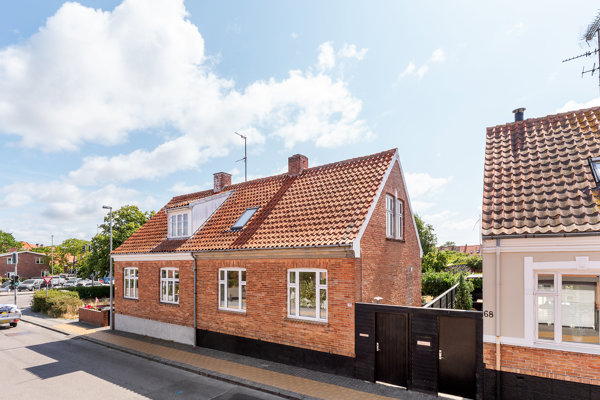 3700 byledsgade 70 ronne 1