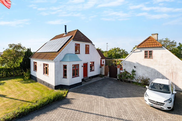 Hallebakken 5, Rønne
