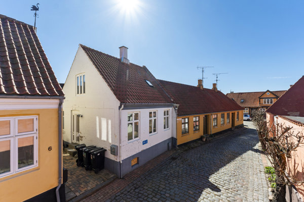 3700 sankt hans straede 4 ronne 1