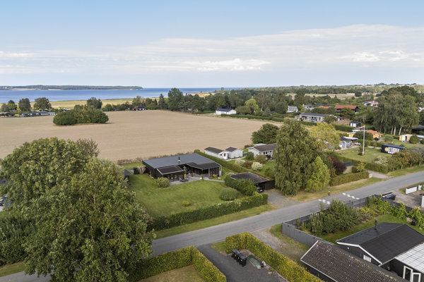 To-Bjerg 60, Uglerup