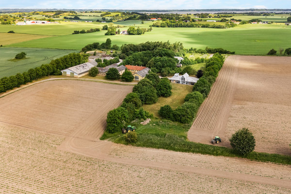 Tuse Næs Vej 23
