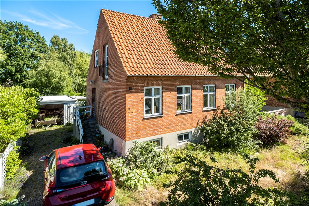 Lerchenborgvej 11 1 4400 lerchenborgvej 11 1