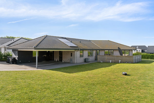 4700 raeveagrene 12 1