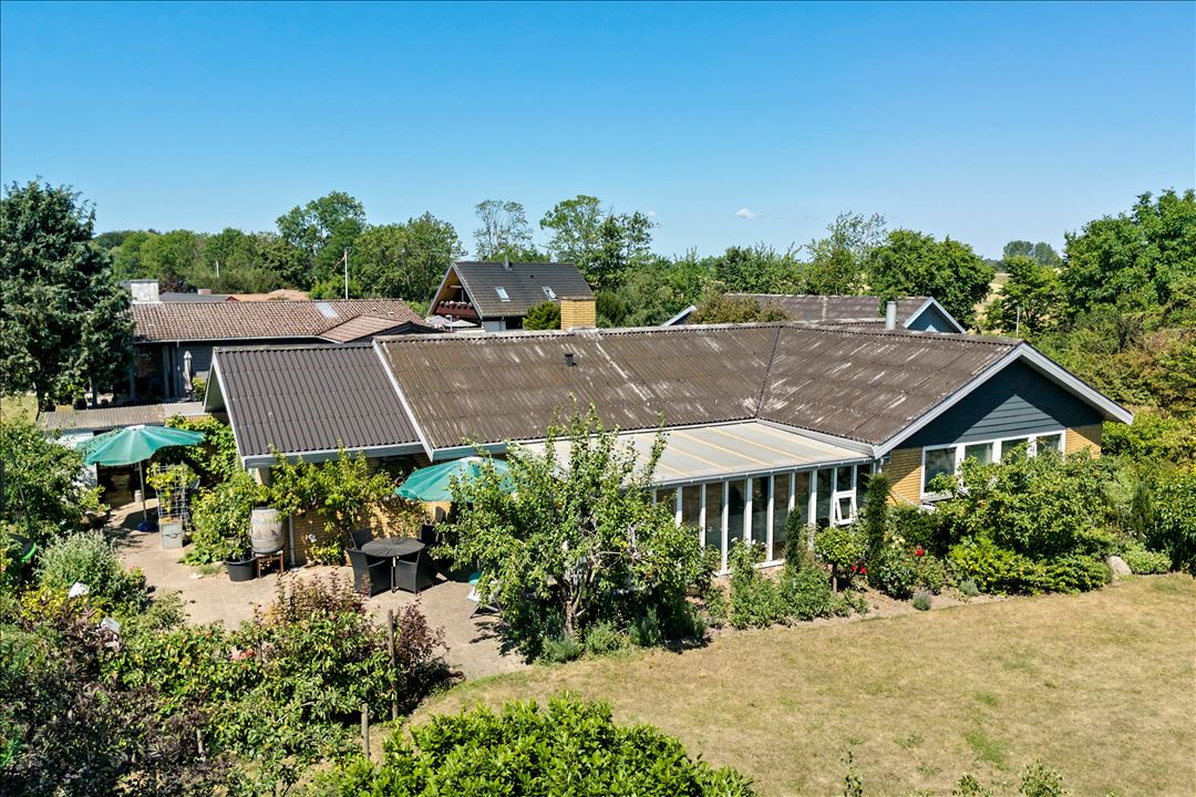 Ahornvænget 16, Villa i Sdr. Vedby Skovhuse