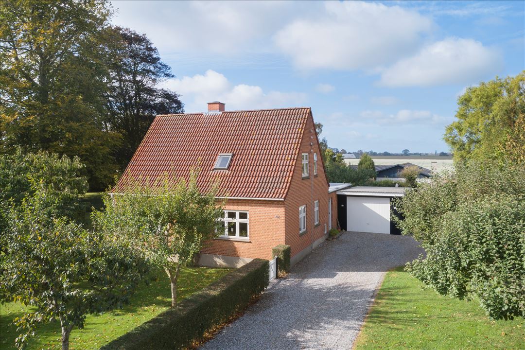 Bygaden 48, Nagelsti