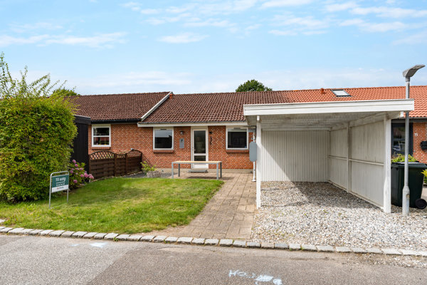 Hvedemarken 18, Nr Bjert 1 6000 hvedemarken 18 nr bjert 1