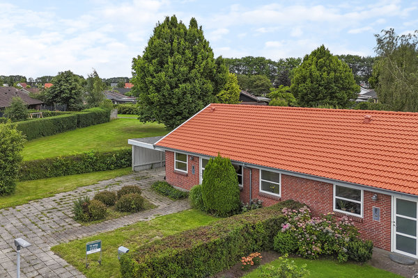 Hvedemarken 36, Nr Bjert