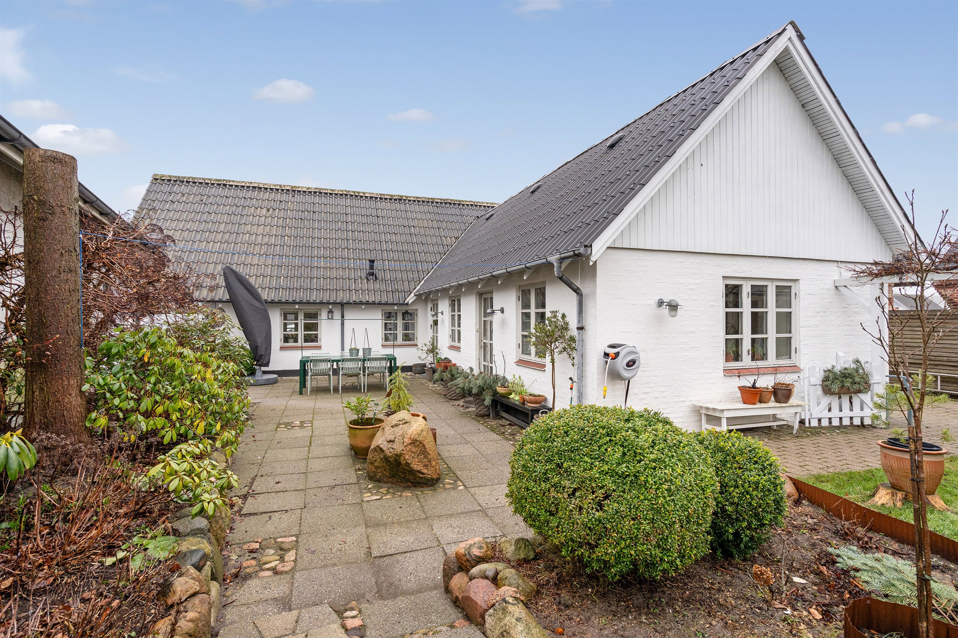 Rytterskolevej 13, Nr Bjert