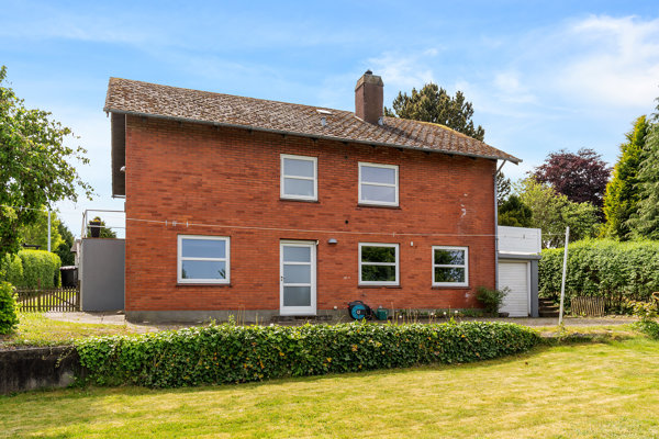 6100 hjortevaenget 1 1