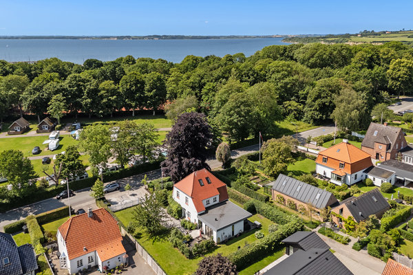 6400 hertug hans vej 25 1