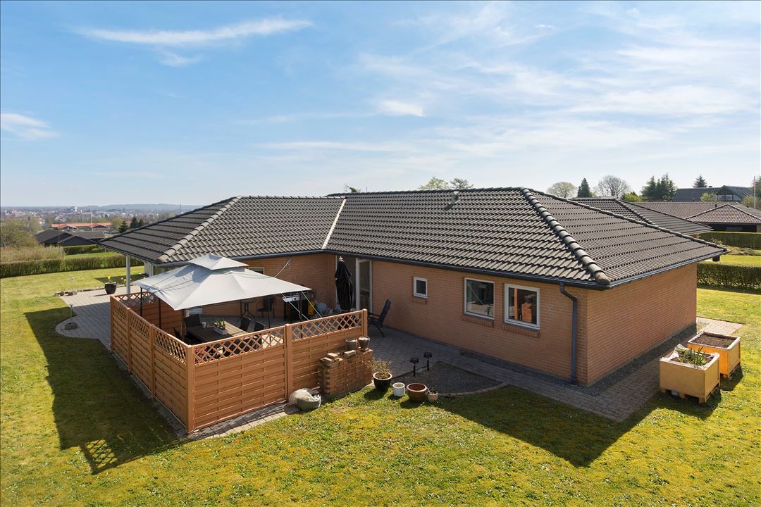 6400 stenlokke 75 dybbol 1