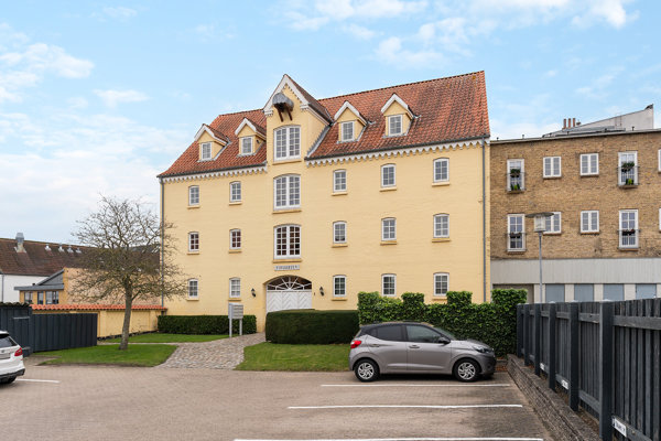 6400 vingarden 1 1 th 1