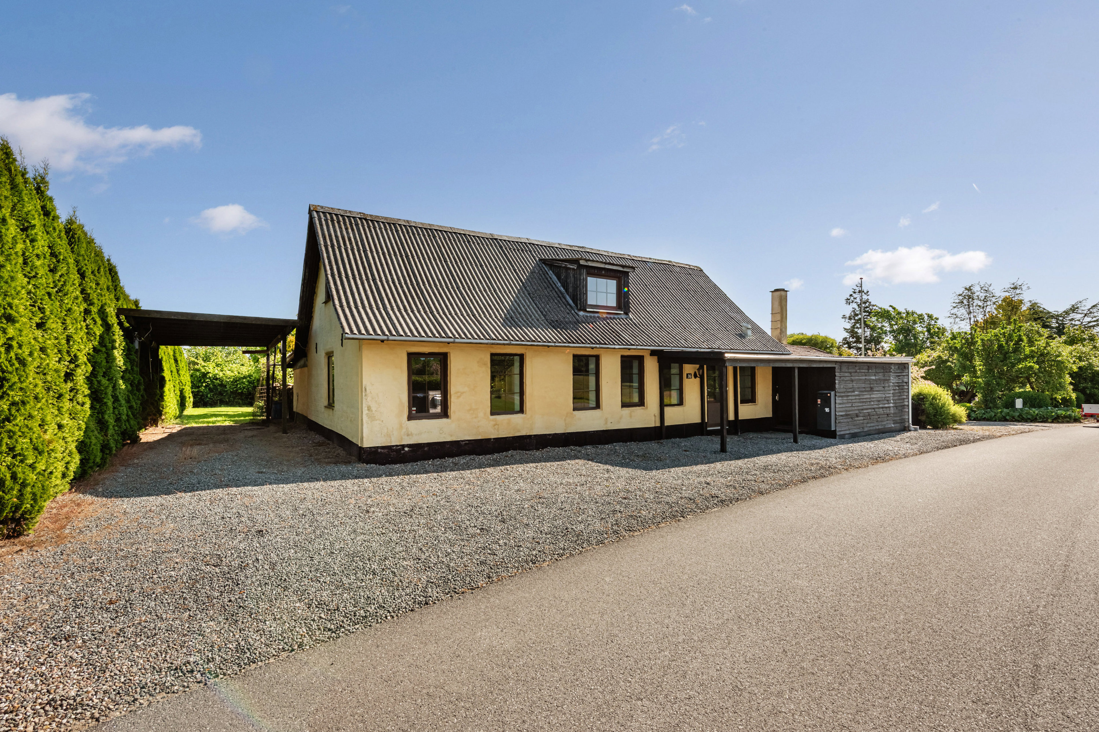 Simmersted Byvej 16, Simmersted