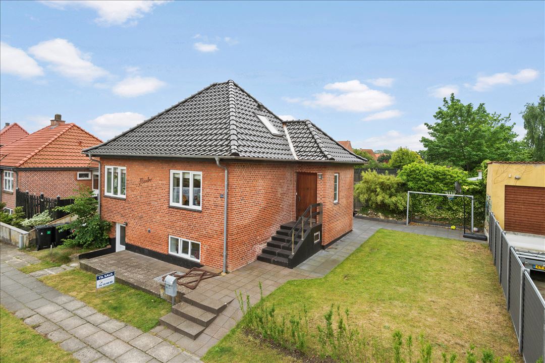 6700 grundtvigs alle 44a 1