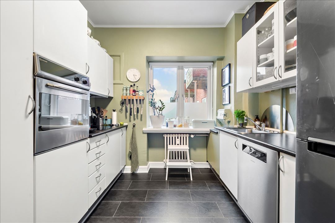 6700 torvegade 72 st tv 1