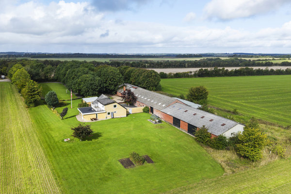 6900 lyngvejen 6 saedding 1