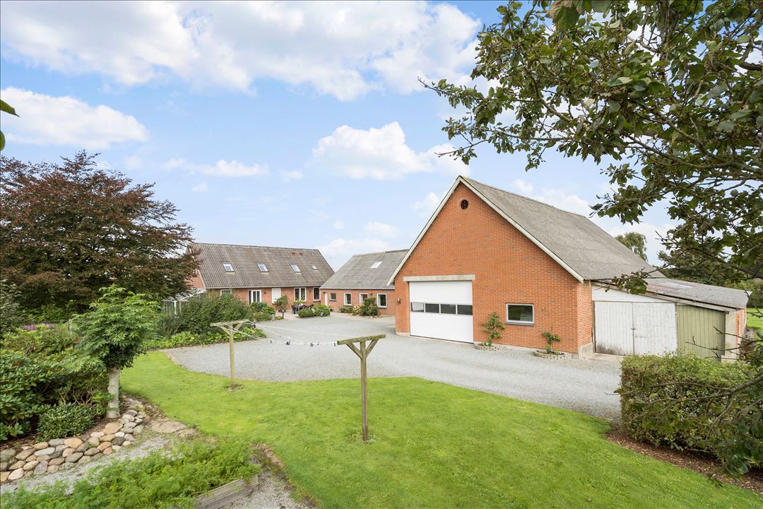 Skjernvej 16, Finderup 1 6900 skjernvej 16 finderup 1