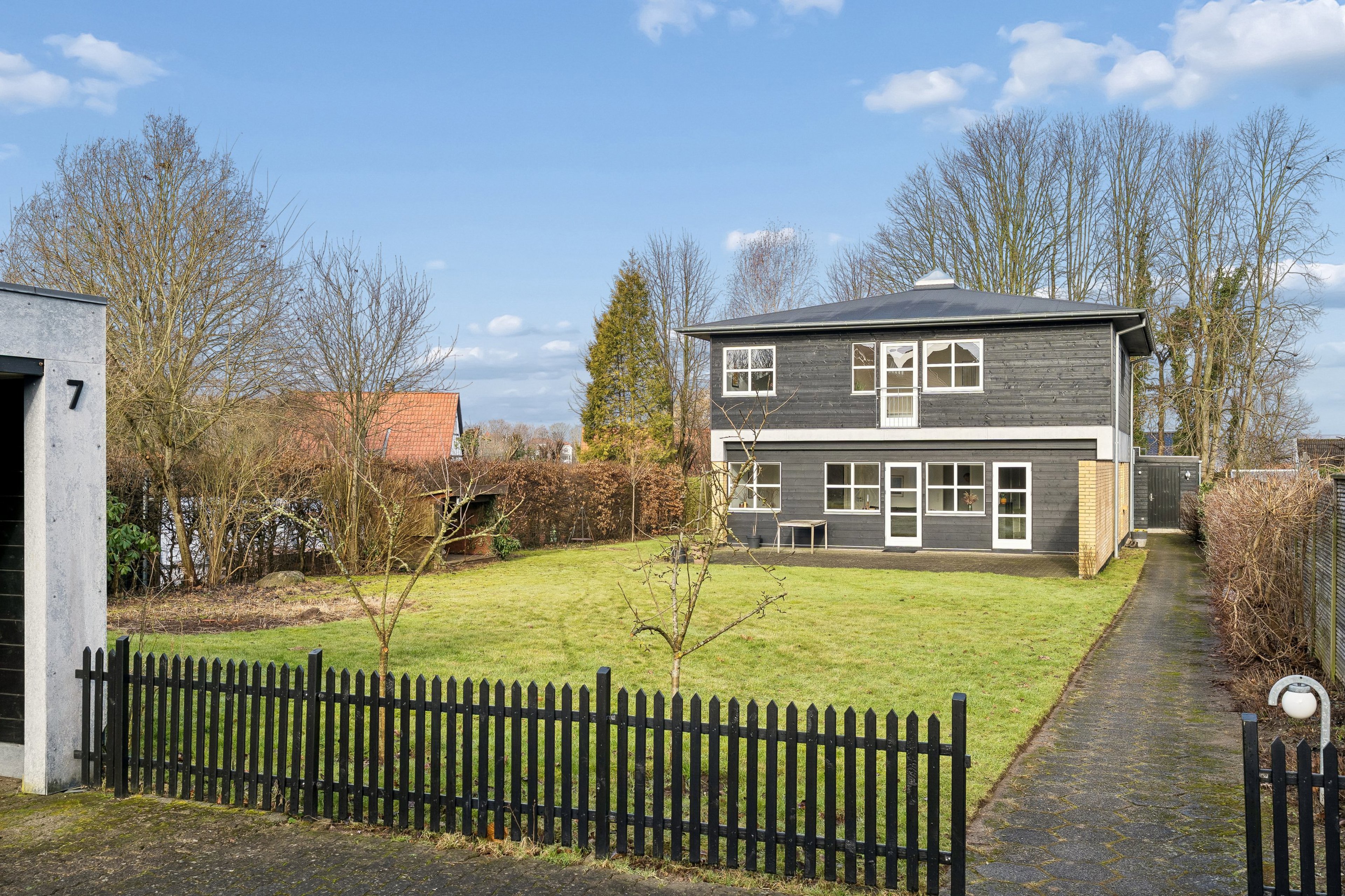 Højmarken 7, Mølholm