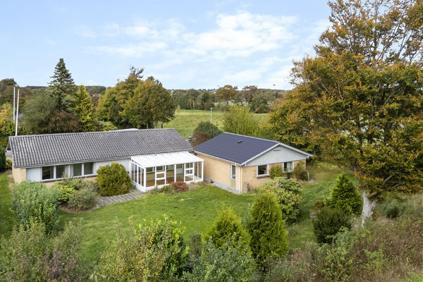 Jerlevgårdvej 8, Jerlev