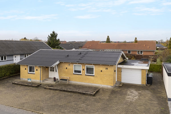 Uranusvej 28, Uhrhøj 1 7100 uranusvej 28 uhrhoj 1