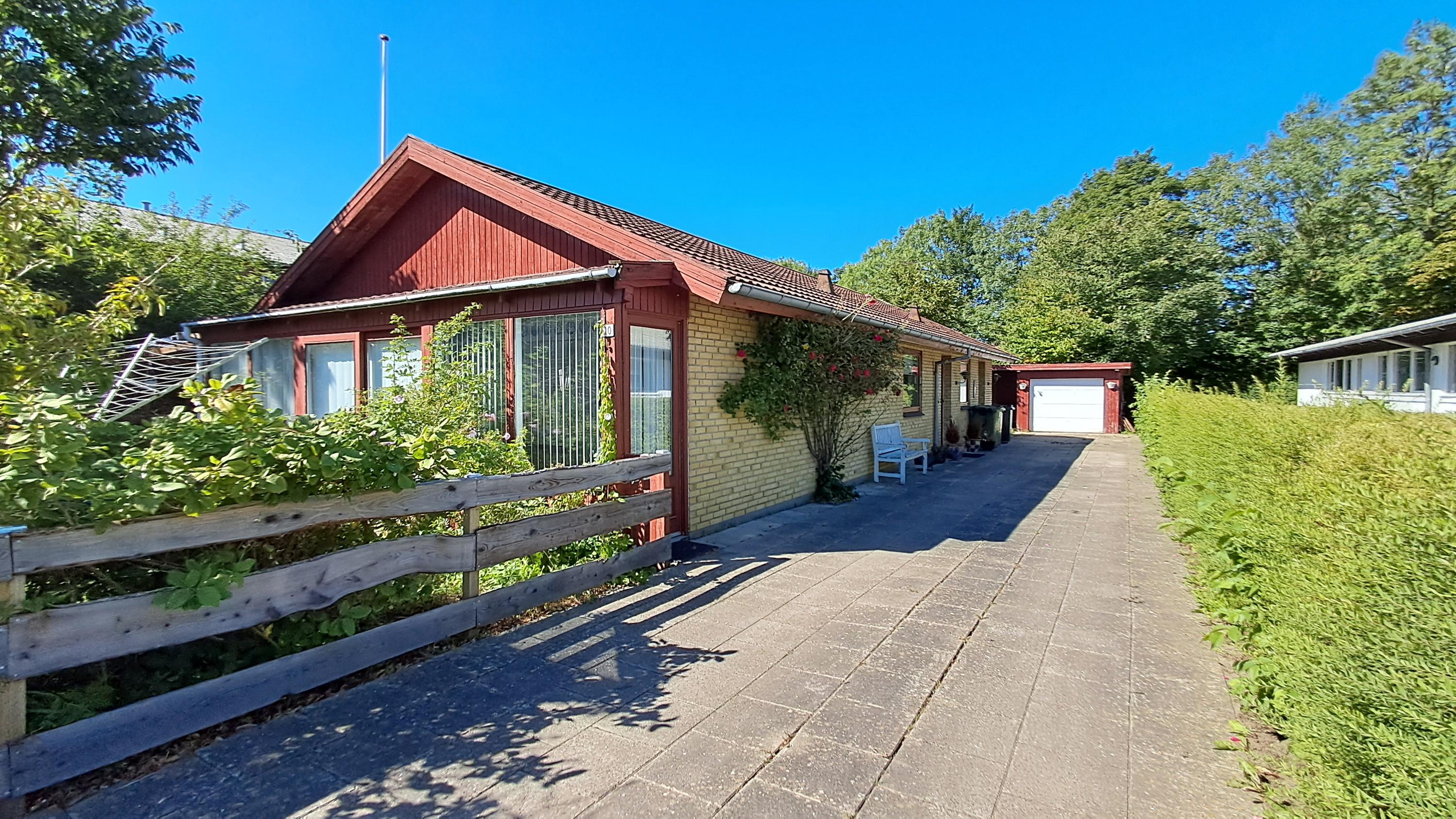 Vestergade 10 1 7300 vestergade 10 1