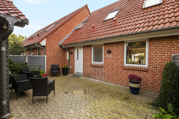 Engbjerg 12B, Snejbjerg 3 Engbjerg 12B, Snejbjerg