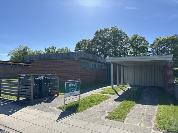 Irisvej 9
