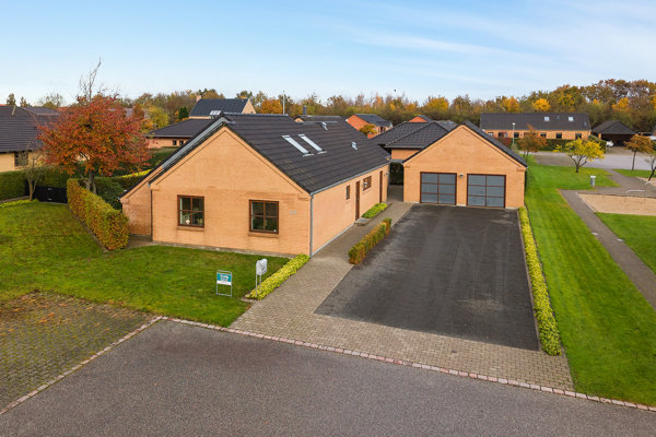 Rosenholmvej 94, Tjørring